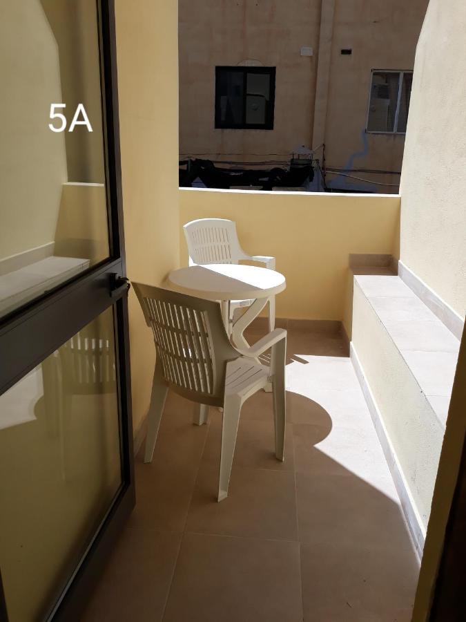 Seabreeze Holiday Guestrooms St. Paul's Bay Ngoại thất bức ảnh