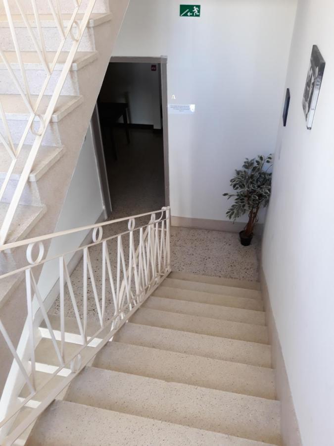 Seabreeze Holiday Guestrooms St. Paul's Bay Ngoại thất bức ảnh