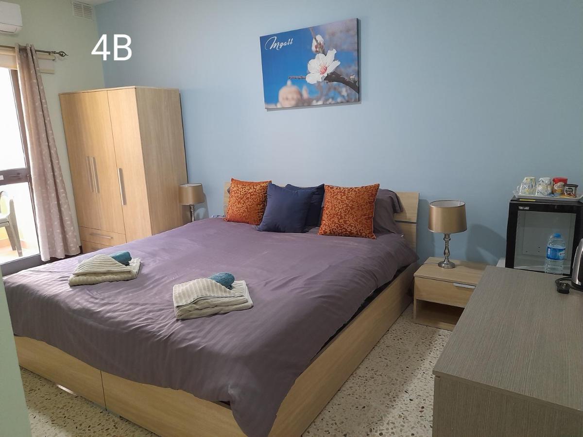Seabreeze Holiday Guestrooms St. Paul's Bay Ngoại thất bức ảnh