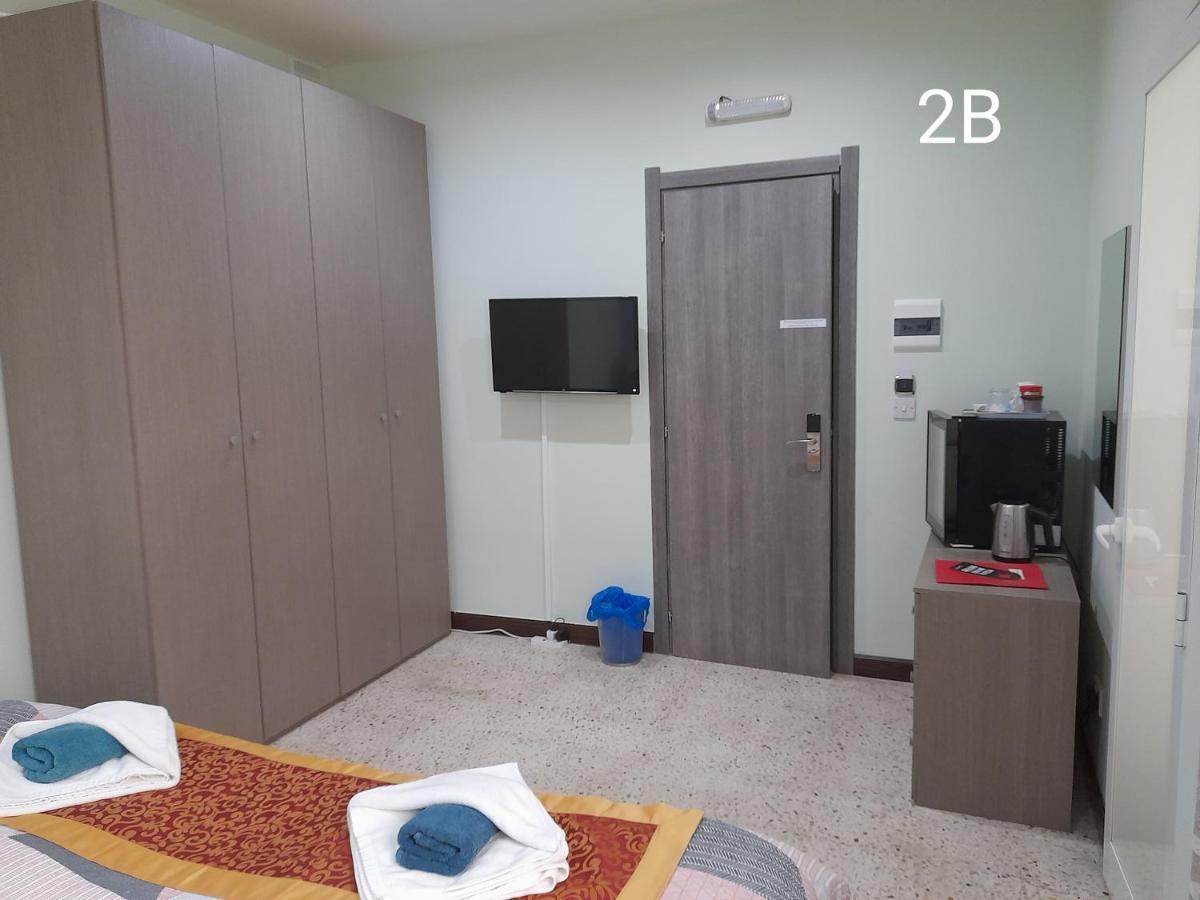 Seabreeze Holiday Guestrooms St. Paul's Bay Ngoại thất bức ảnh